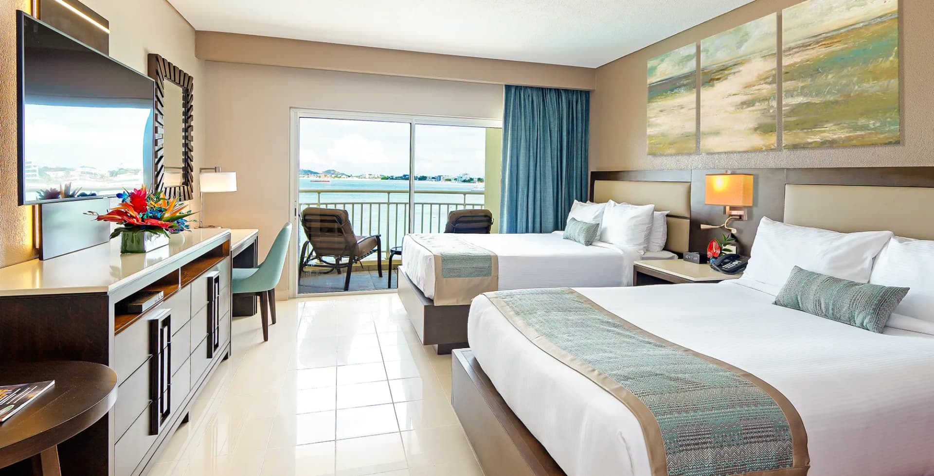 Junior Suite living area